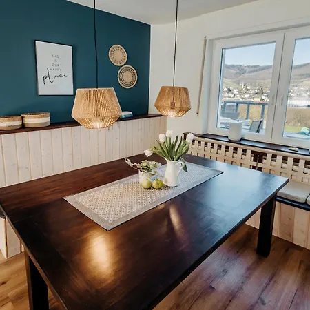Traumwohnung Mit Sauna, Whirlpool & Wunderschoener Aussicht