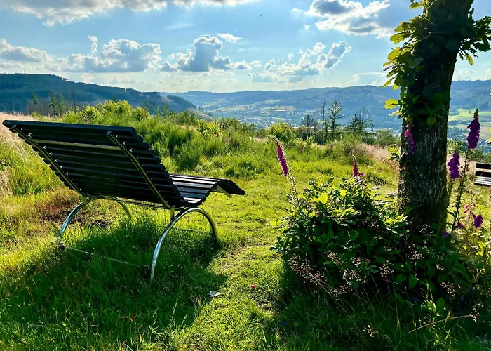 Traumwohnung Mit Sauna, Whirlpool & Wunderschoener Aussicht Lejlighed Plettenberg